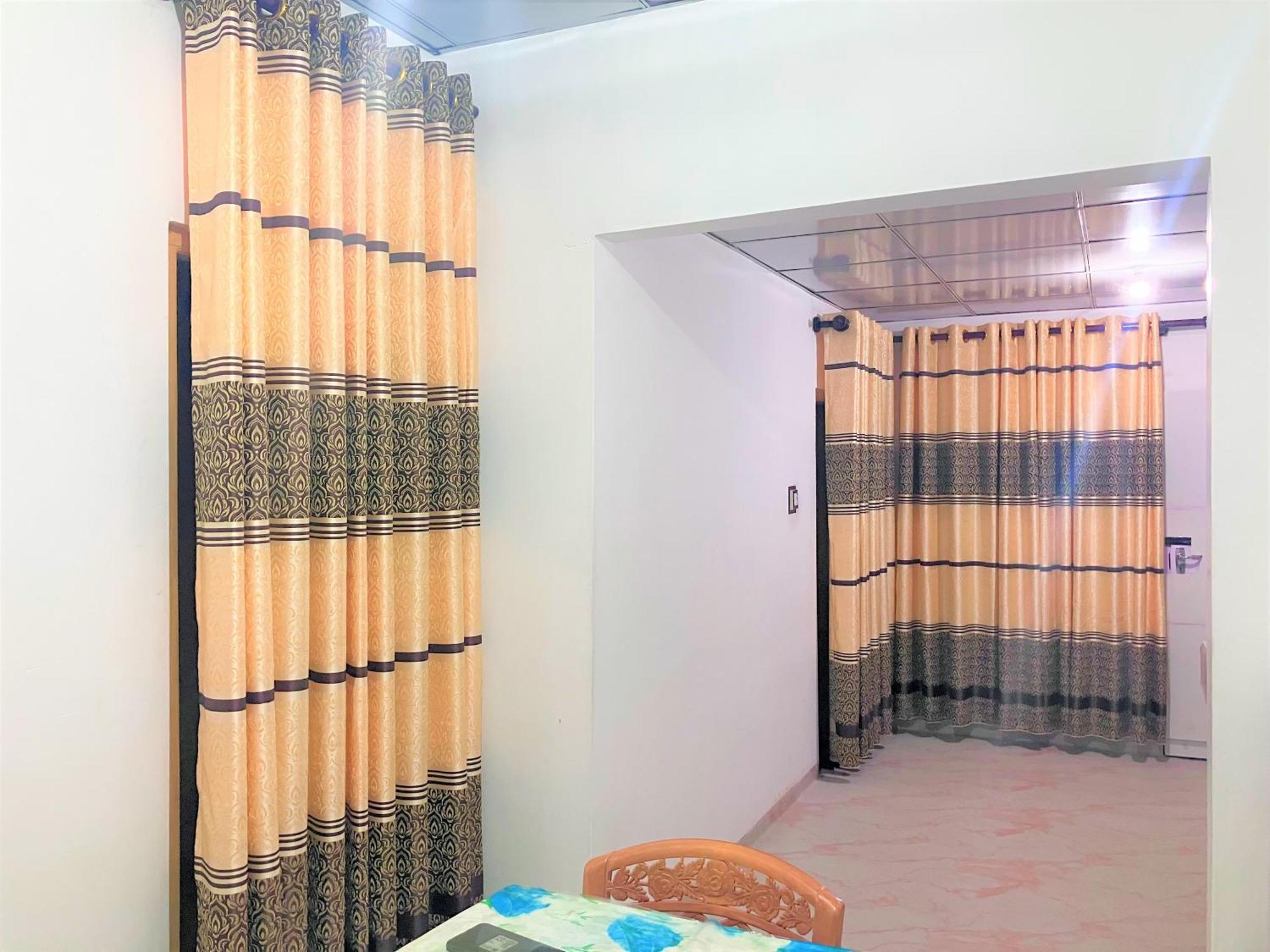 Grand Refuge Holiday Rooms Anuradhapura Bagian luar foto