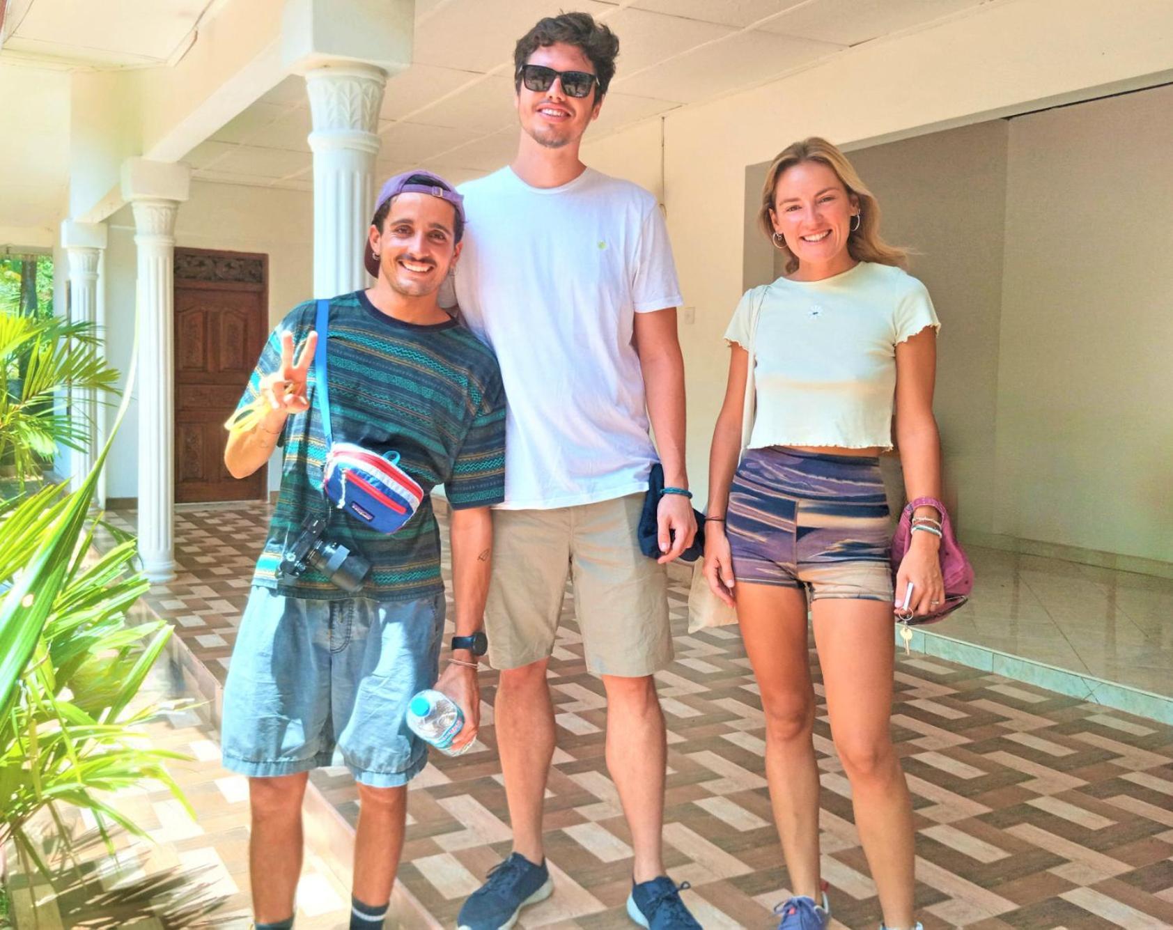 Grand Refuge Holiday Rooms Anuradhapura Bagian luar foto